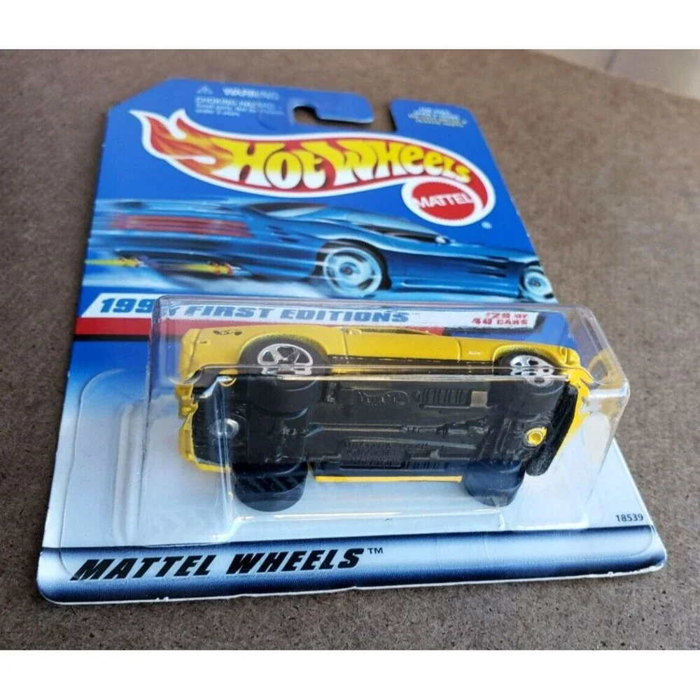 Hot Wheels FORD '70 MUSTANG MACH I Yellow 1998 First Editions 29/40 1:64 670 5SP